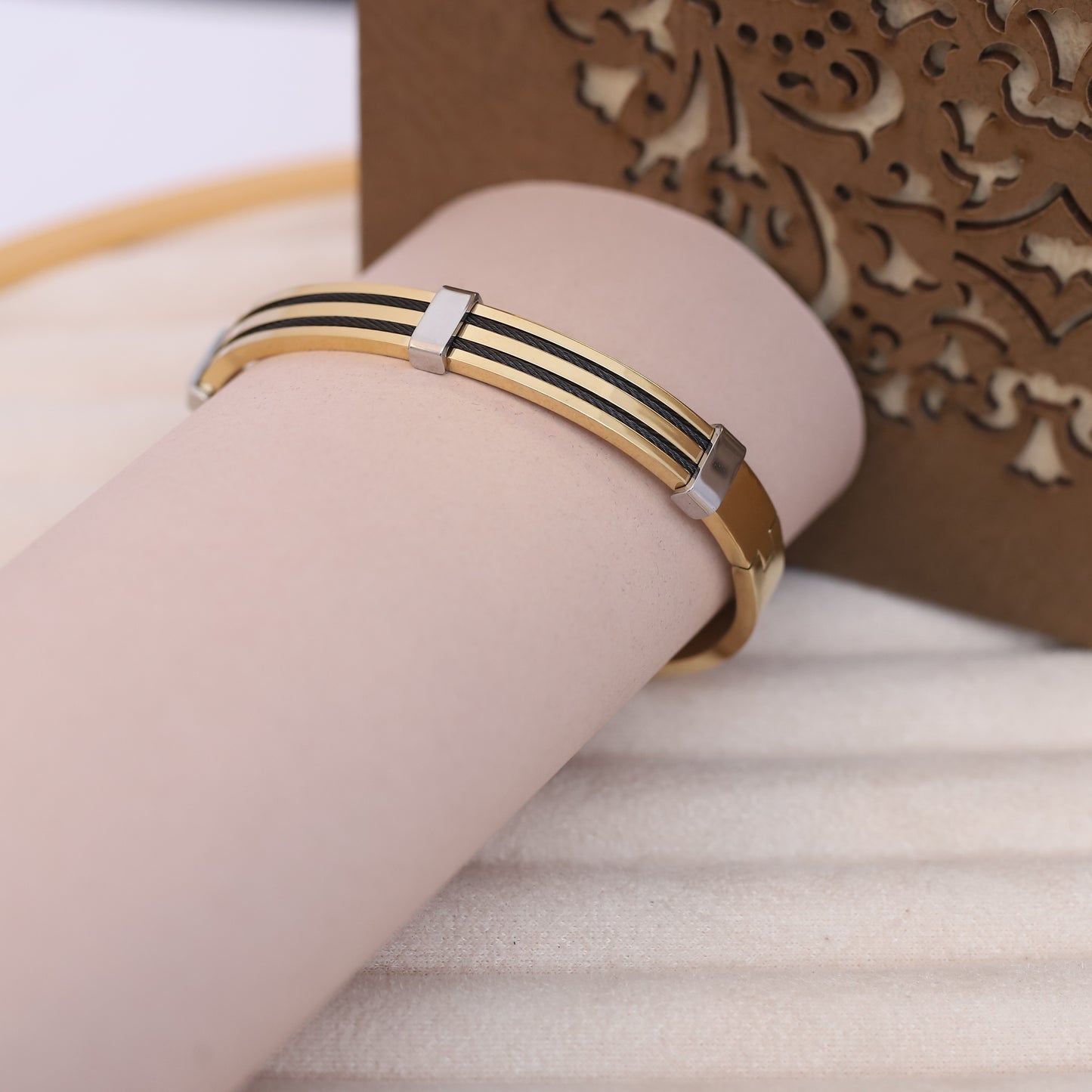 Two-Tone Gold and Black Wire Bangle - Modern, Elegant Bracelet.