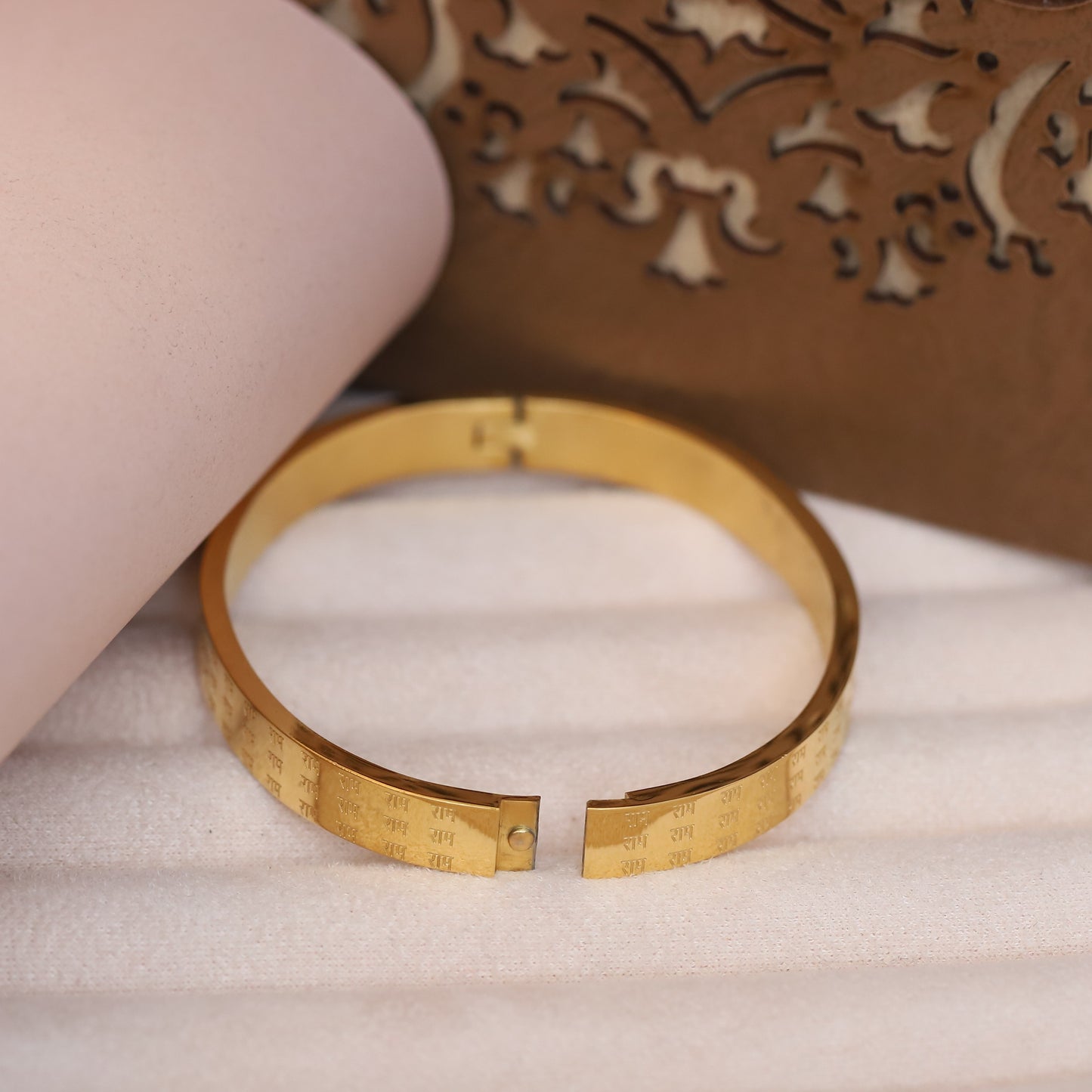 Jai Shree Ram Gold Bangle for Men | Religious Hindu Bracelet Engraved