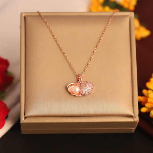 Pearl Shell Pendant