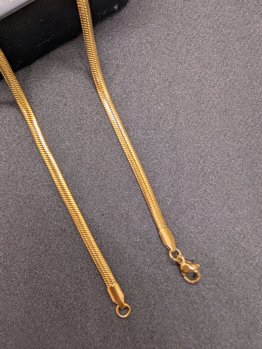 Luxury Men's Gold Herringbone Chain Necklace