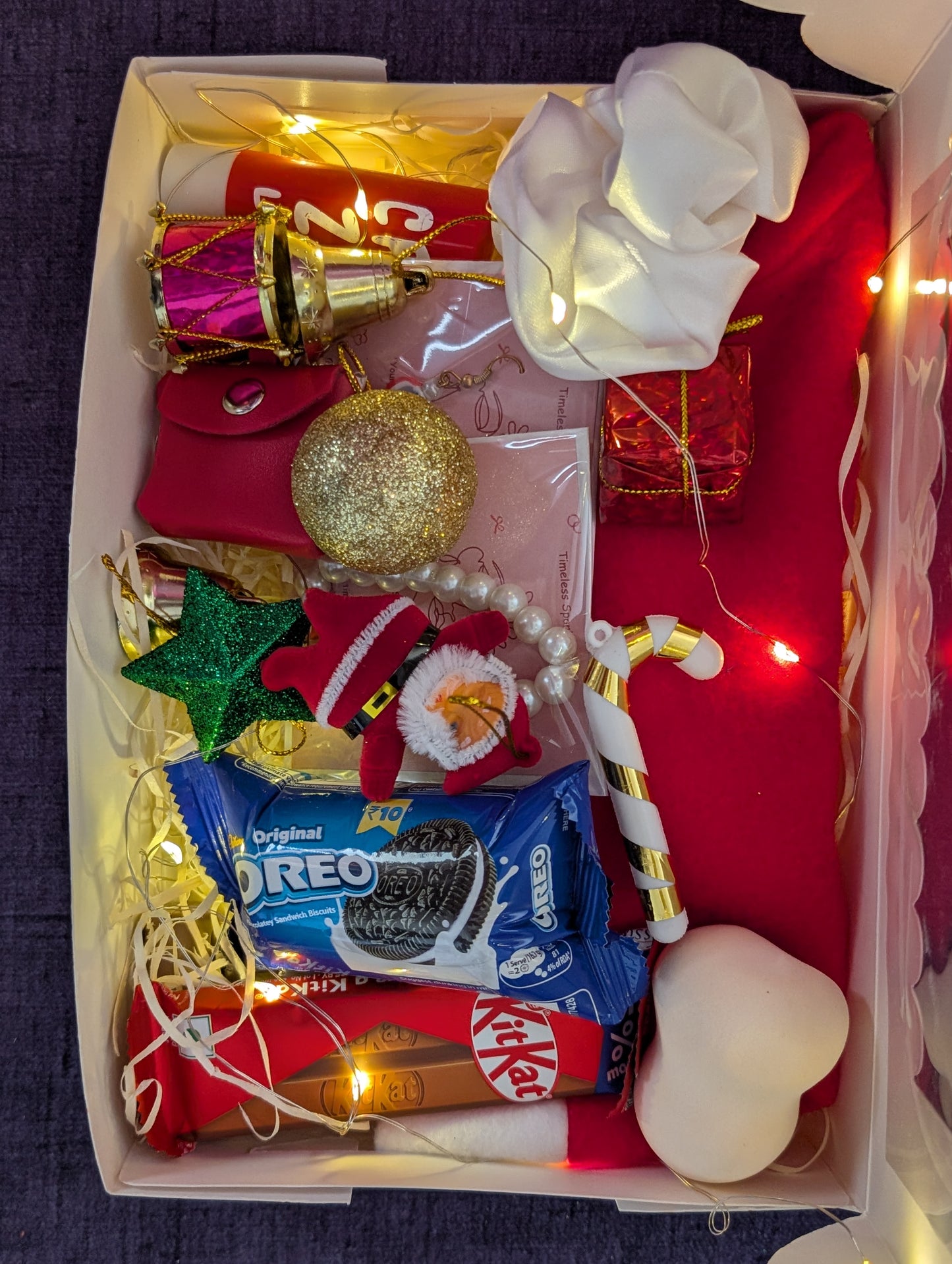 Festive Christmas Gift Hamper: Chocolates, Treats & Holiday Decor Box