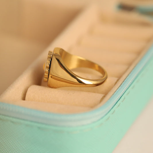 Gold Daisy Signet Ring