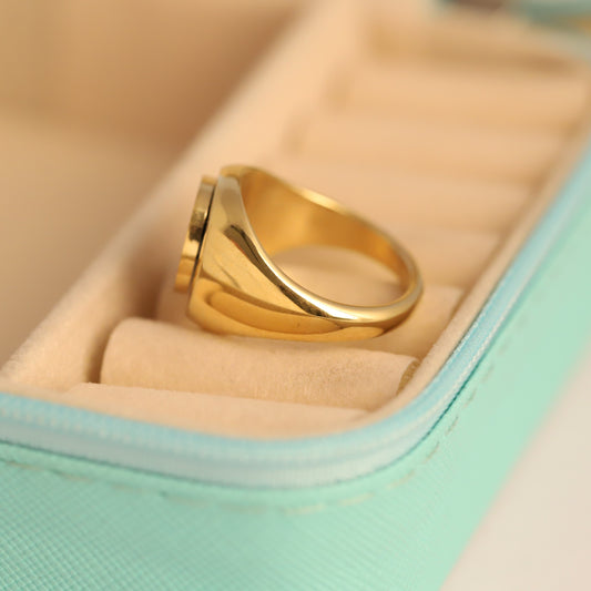 Gold Yin Yang Heart Signet Ring - Enamel Balance Jewelry