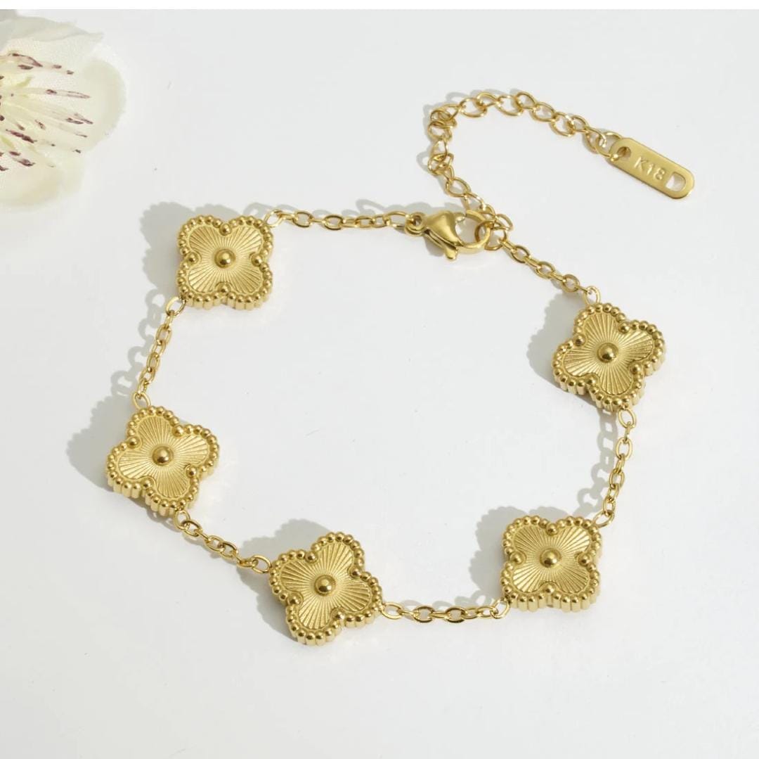 Golden Clover chain Bracelet
