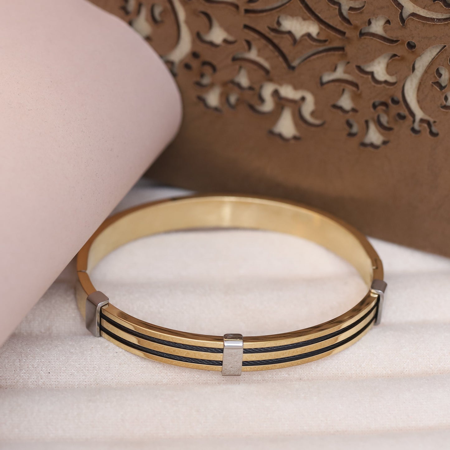 Two-Tone Gold and Black Wire Bangle - Modern, Elegant Bracelet.