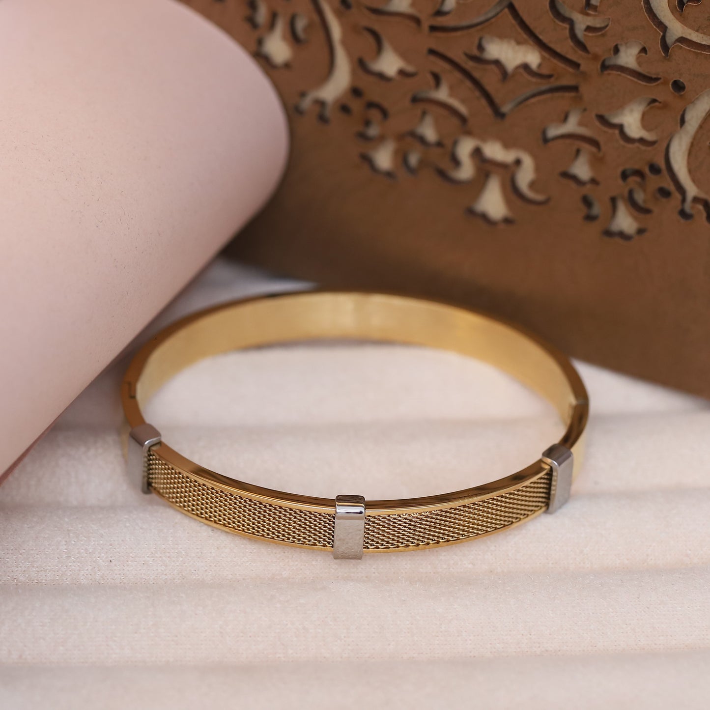 Mesh Inlay Gold Bangle for Men | Modern Textured Stainless Steel Bracelet