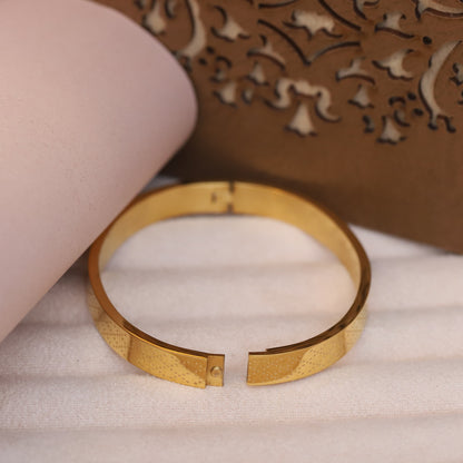 Elegant Men's Gold Bangle | Dotted Texture Solid Design