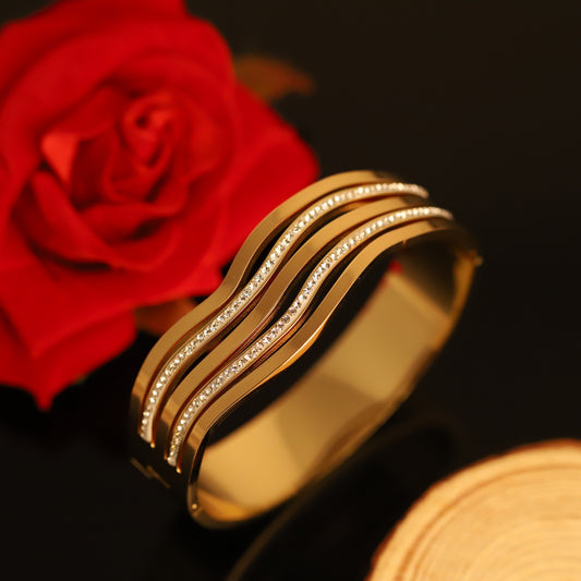 Modern Gold Wave Bangle with Crystal Stripes - Minimalist Bracelet