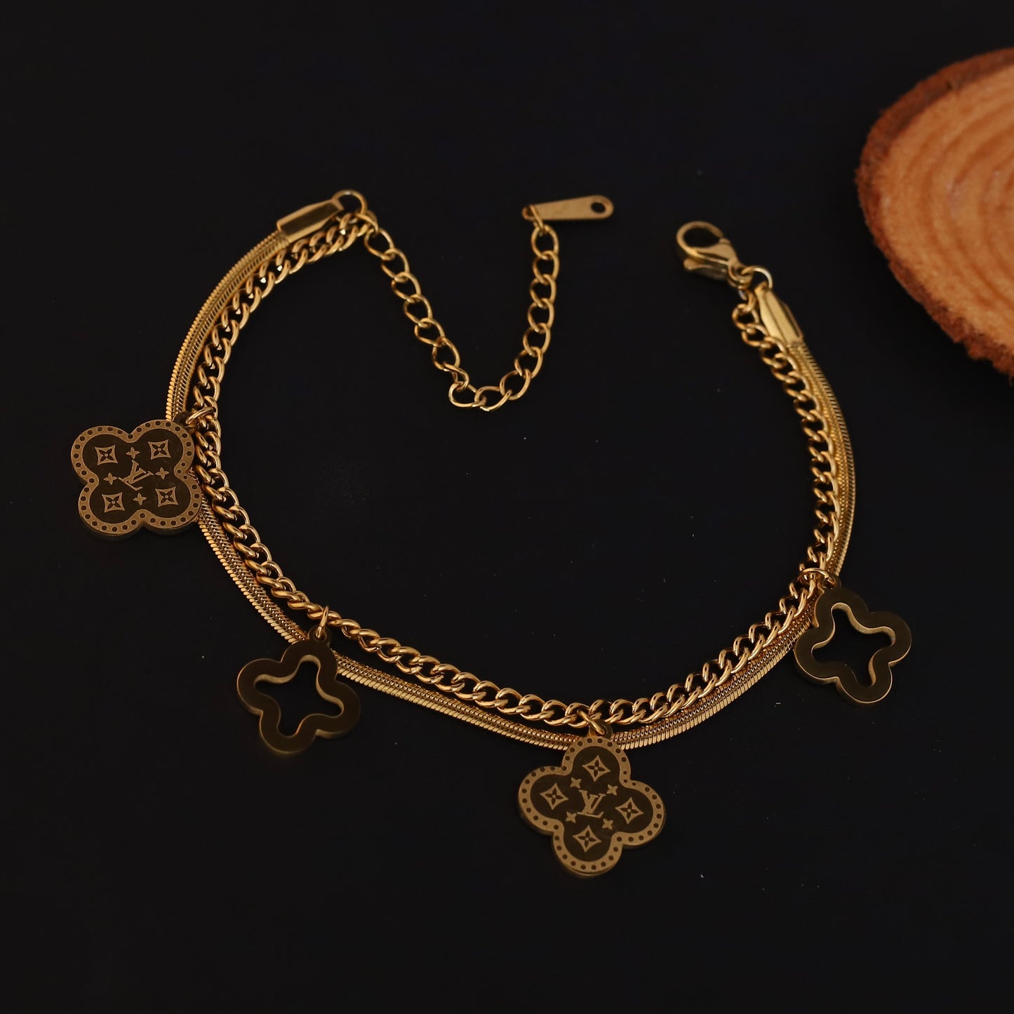 Four-Leaf Clover Double-Layer Gold Chain Bracelet