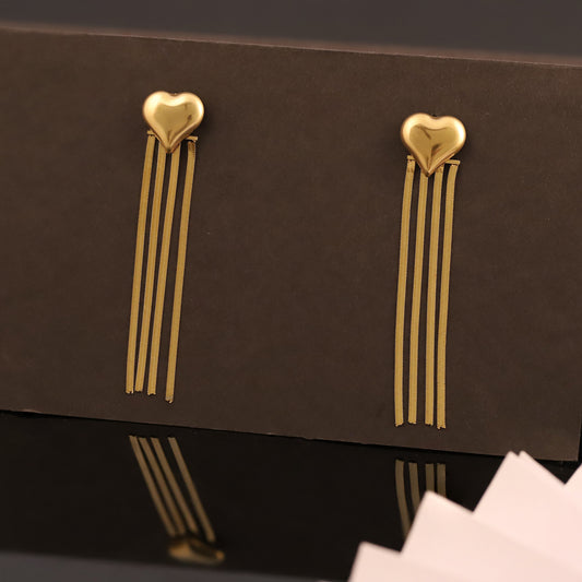 Golden Heart Tassel Drop Earrings - Sleek and Chic Women's Jewelry
