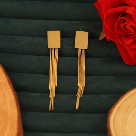 Modern Gold Bar Tassel Drop Earrings - Sleek & Elegant