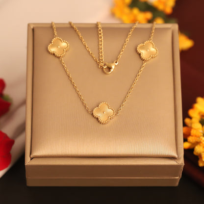 Clover Pendant