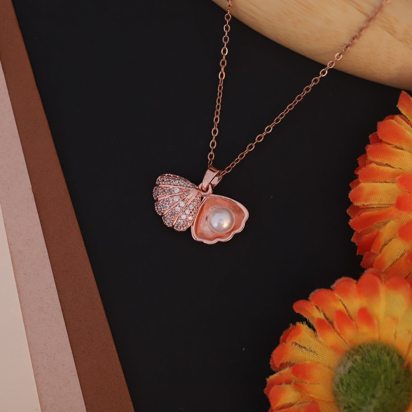 Pearl Shell Pendant