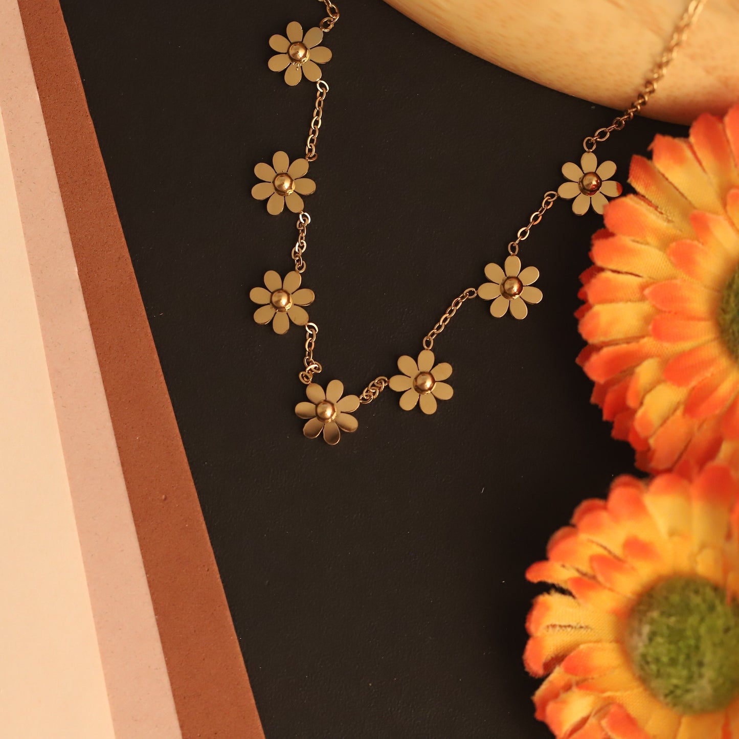 Flower Chain Pendant