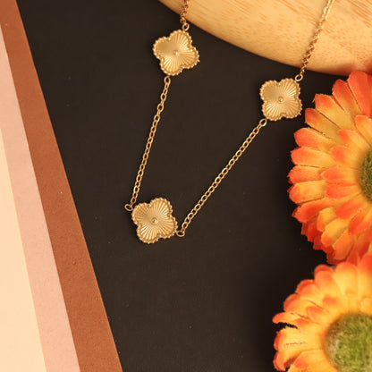 Clover Pendant