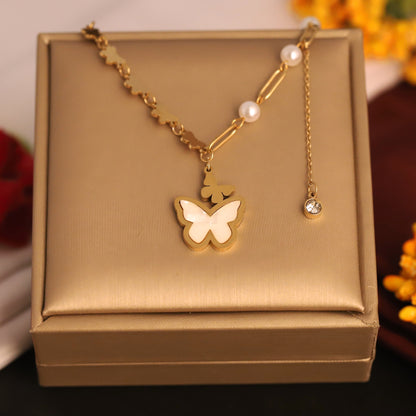 Asymmetrical Butterfly & Pearl Necklace | Gold Modern Jewelry