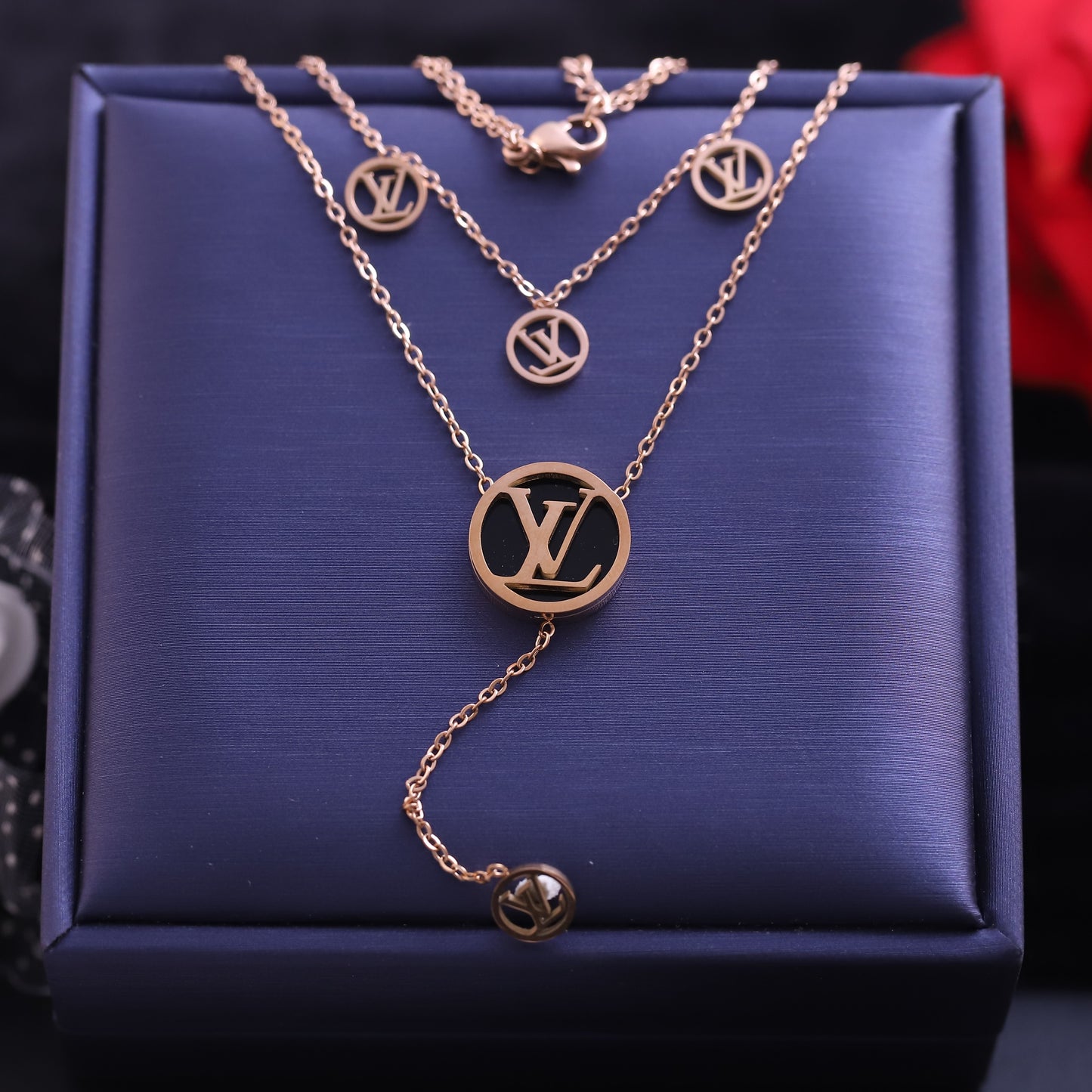 Layered Rose Gold LV Necklace - Fashion Logo Pendant Jewelry