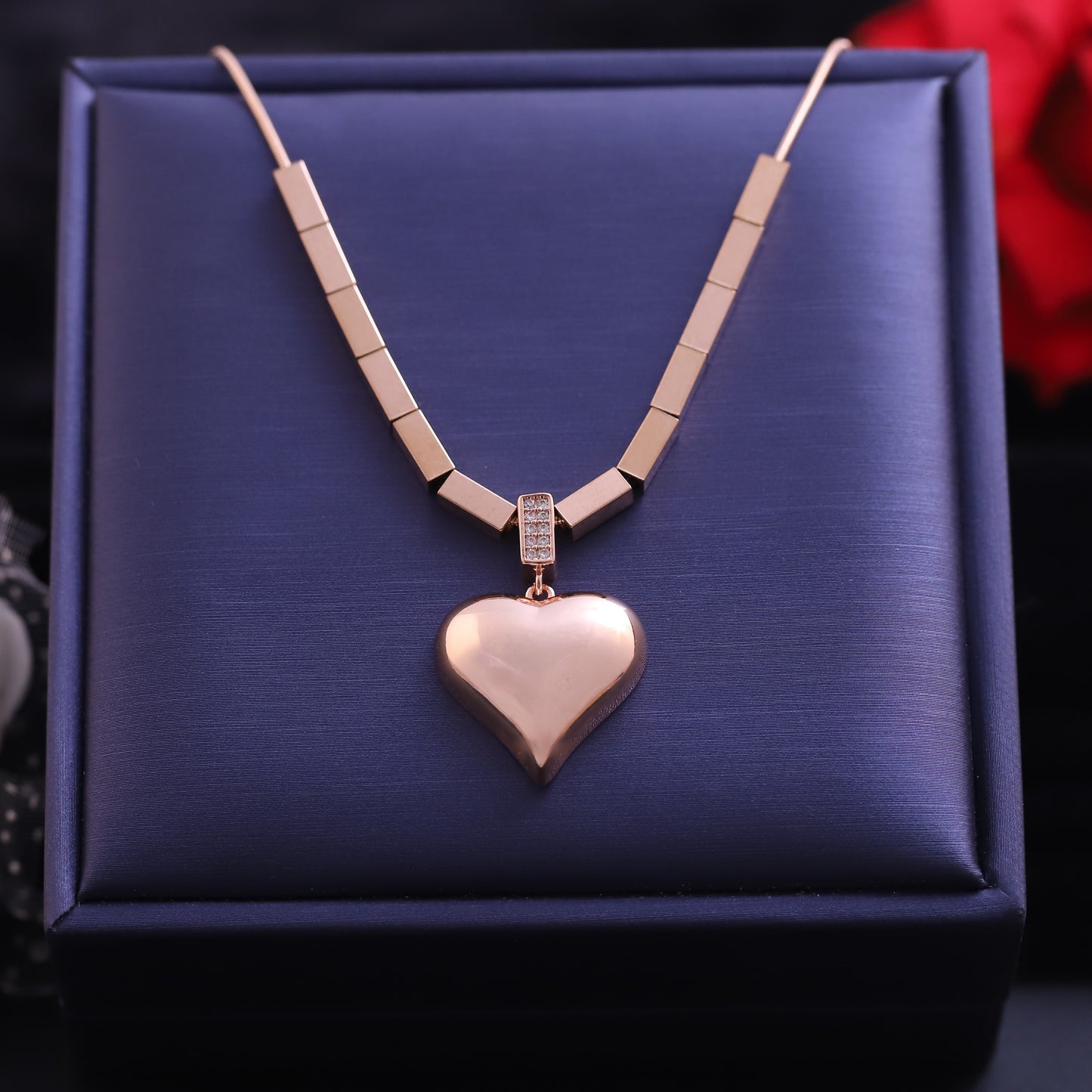 Rose Gold Beaded Heart Pendant Necklace | Minimalist Shiny Heart