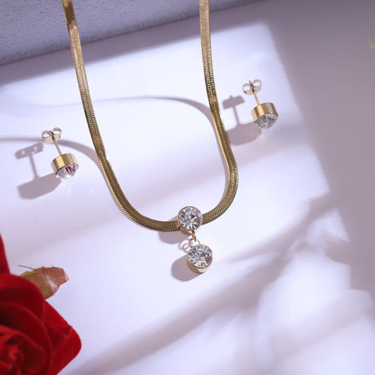 Sparkling Crystal Jewelry Set - Gold Necklace & Stud Earrings