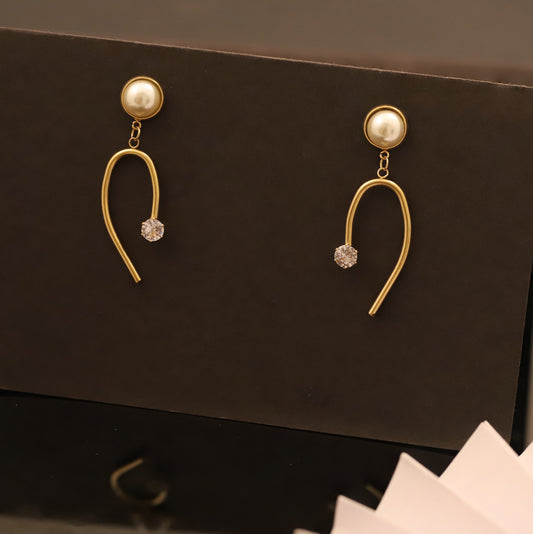 Modern Pearl & Gold Drop Earrings - Artistic Geometric Dangle Jewelry