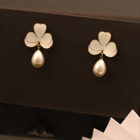 White Clover & Pearl Drop Earrings - Lucky Charm Dangle Jewelry