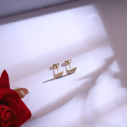 Cascading Gold Butterfly Necklace & Stud Earrings Set | Textured & Polished Finish Jewelry