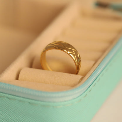 Trending Gold Weave Ring