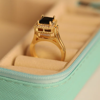Glamorous Stone & Diamond Gold Ring
