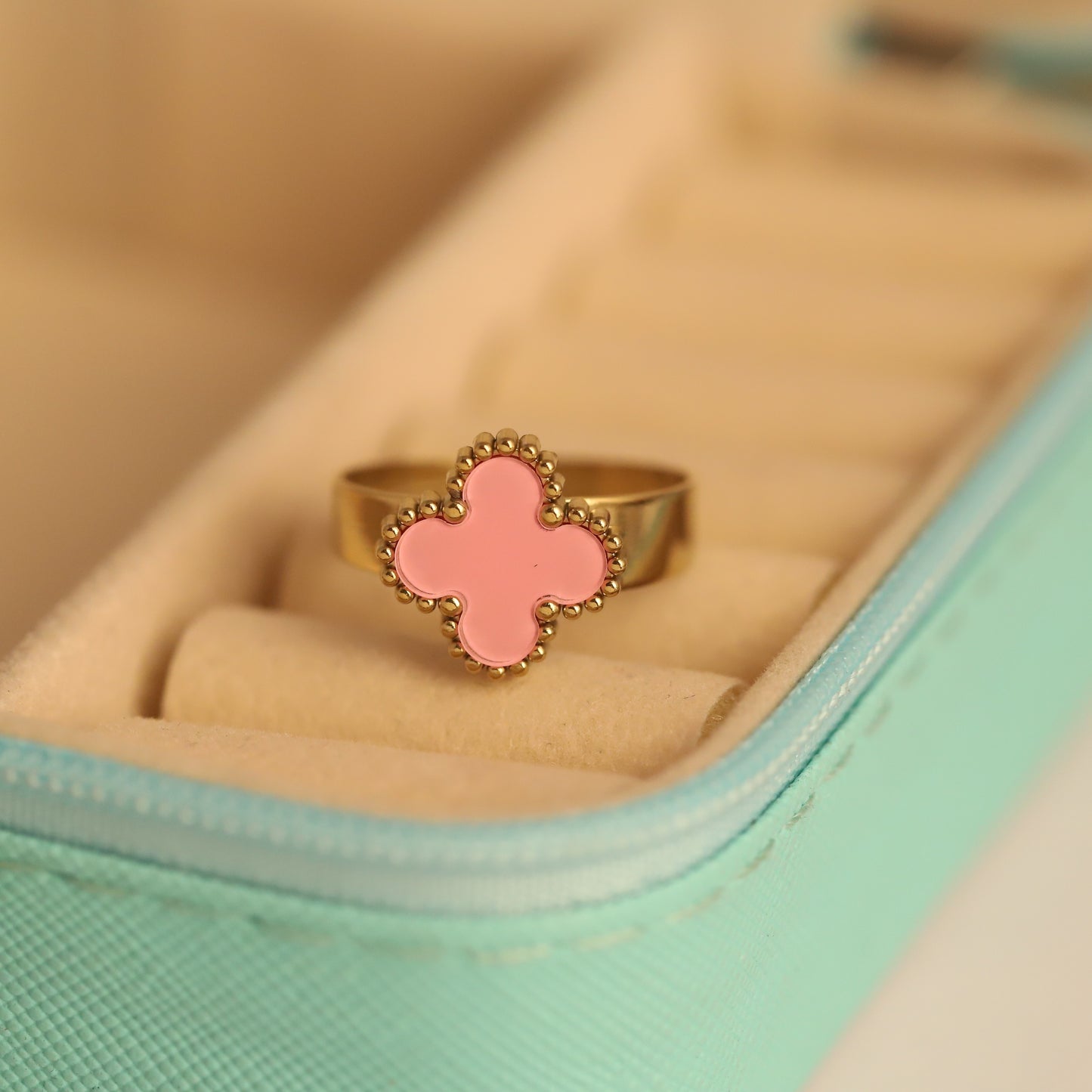 Pink Clover Ring Gold