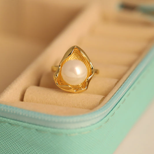 Pearl Ring