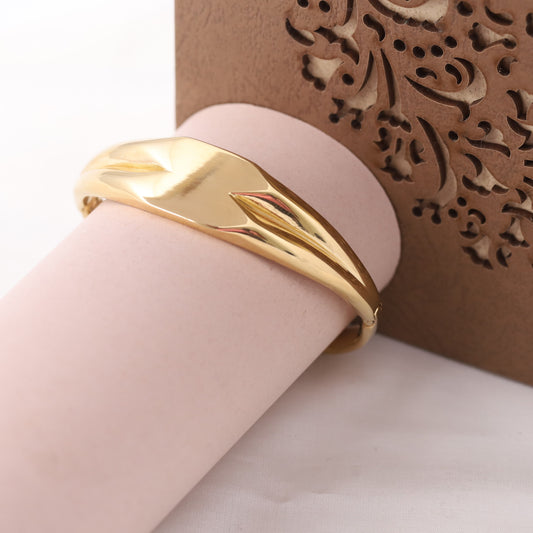 Gold Plated Broad Surface Kada Bracelet