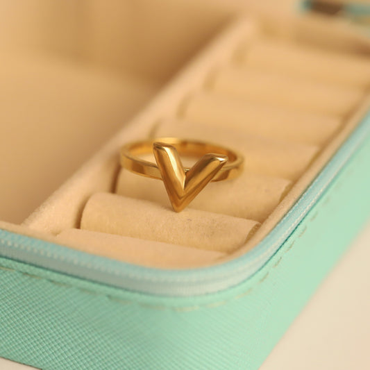 Elegant Gold V-Shape Ring | Minimalist Chevron Statement Jewelry