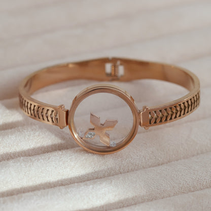 Elegant Rose Gold Plated Resin Art Bracelet
