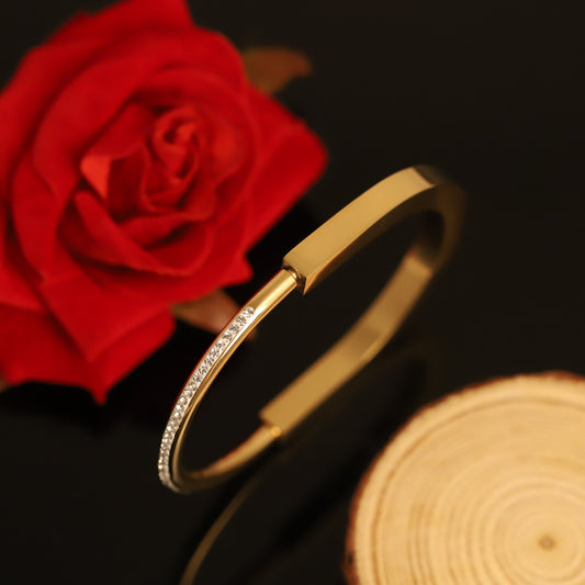 Minimalist Gold Rectangle Bangle with Crystal Accent - Modern Elegant Bracelet