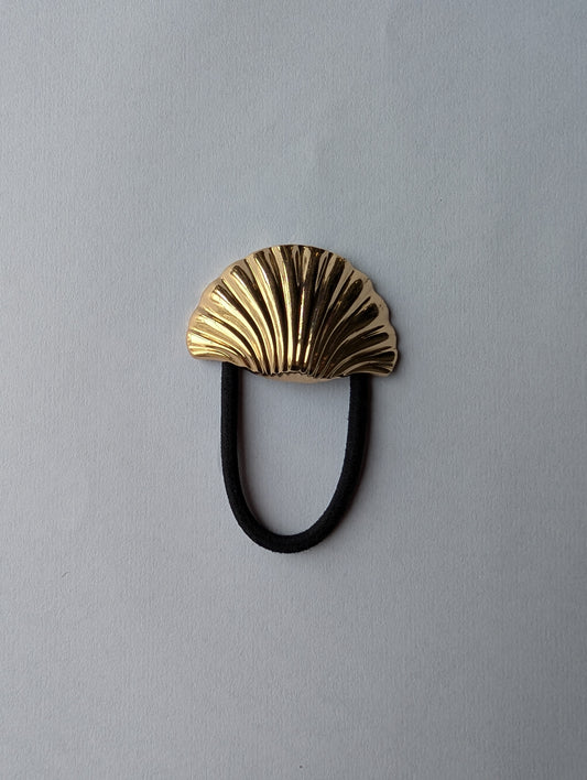 Golden Seashell Hair Tie | Scallop Shell Hair Elastic | Coastal Chic Hair Accessory