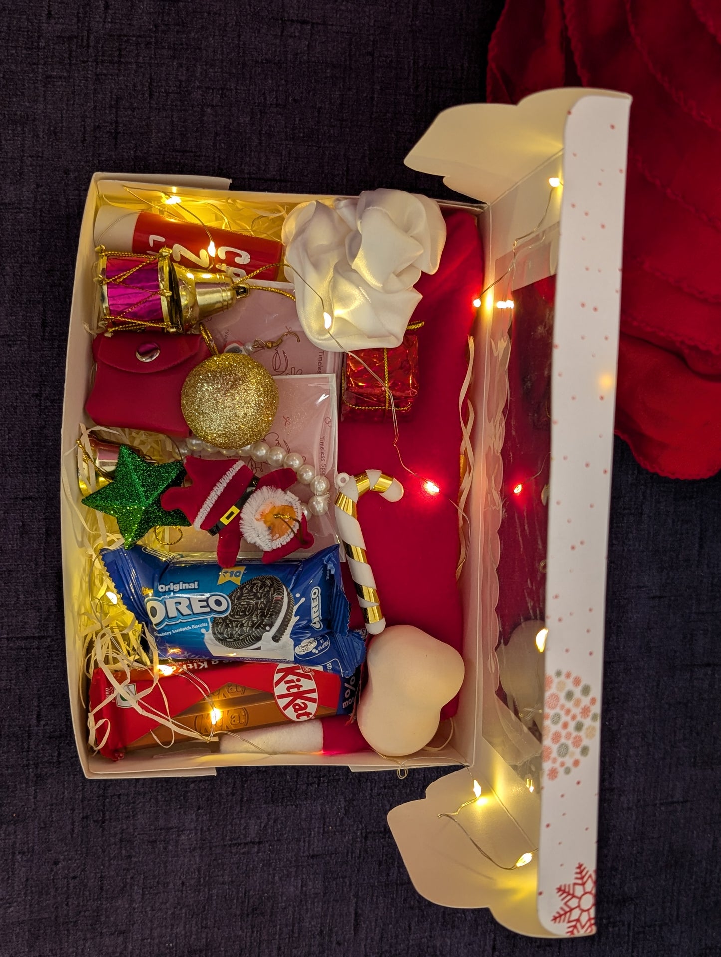 Festive Christmas Gift Hamper: Chocolates, Treats & Holiday Decor Box
