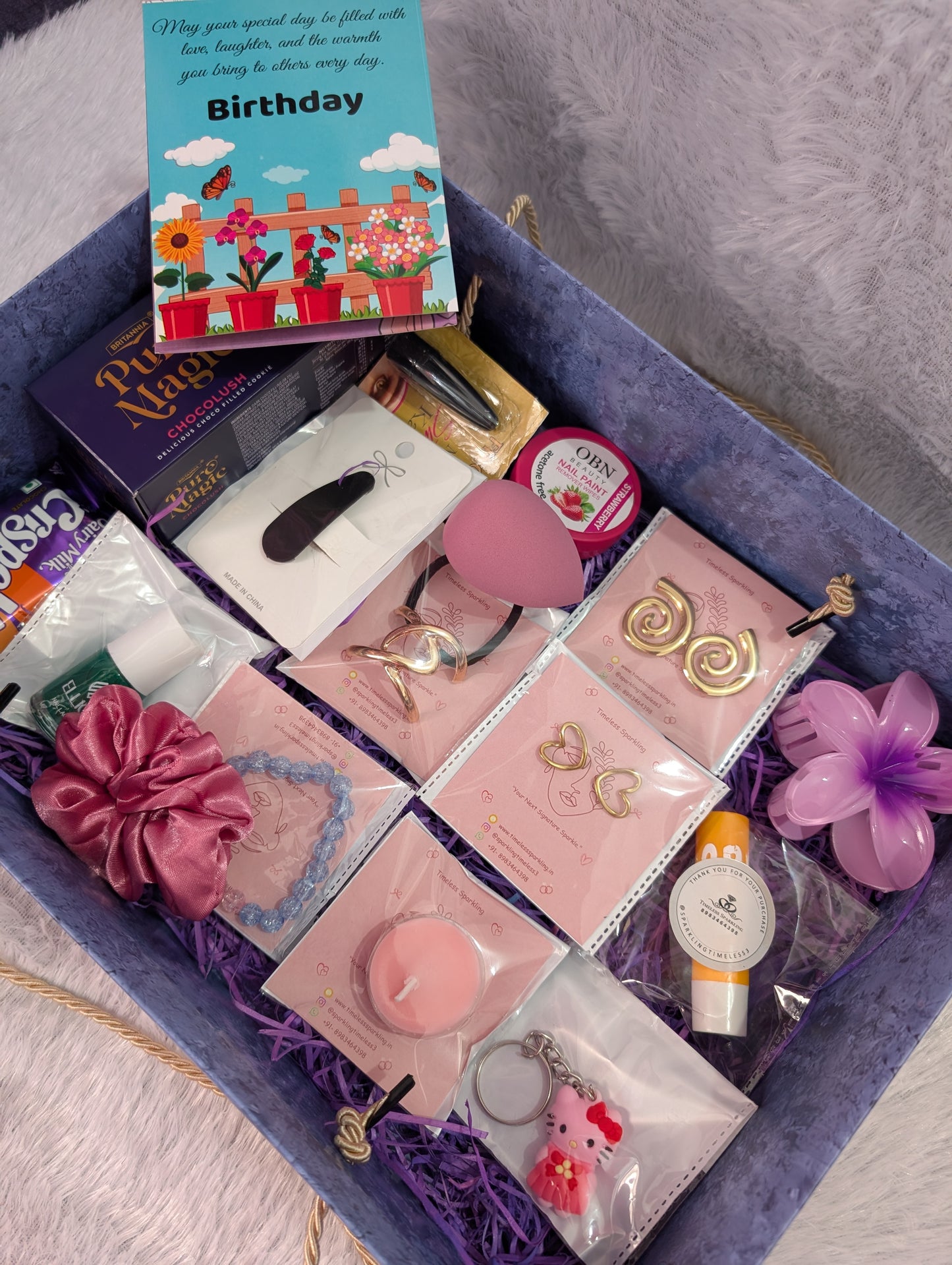 19 Gifts Birthday hamper for her