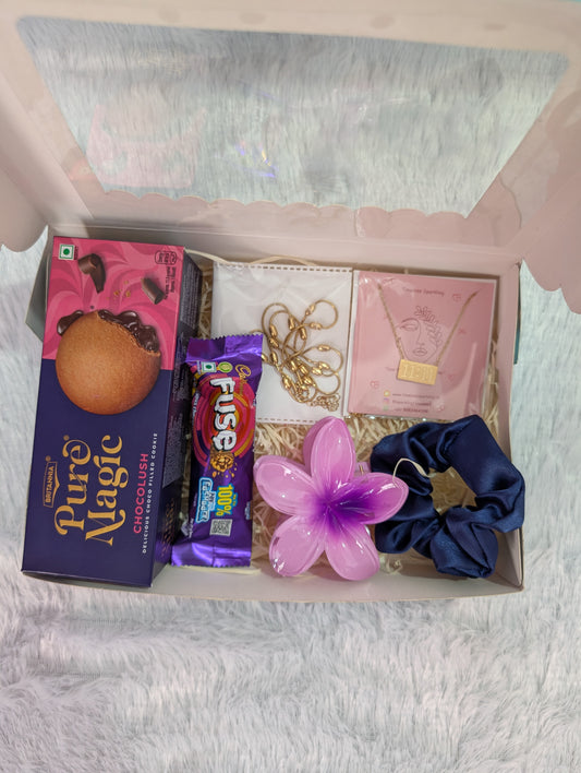 Pretty Gift Hamper for Her