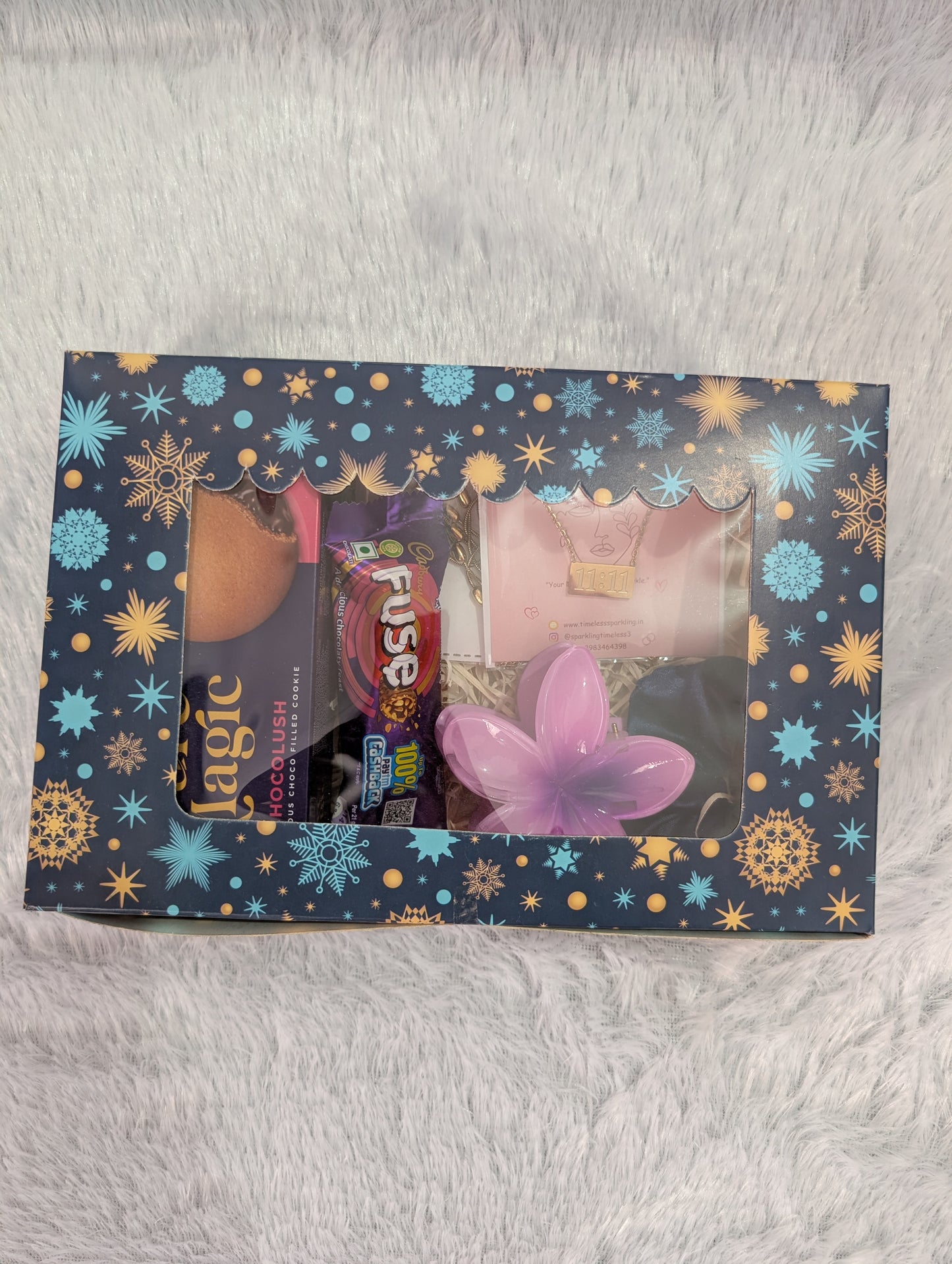Pretty Gift Hamper for Her