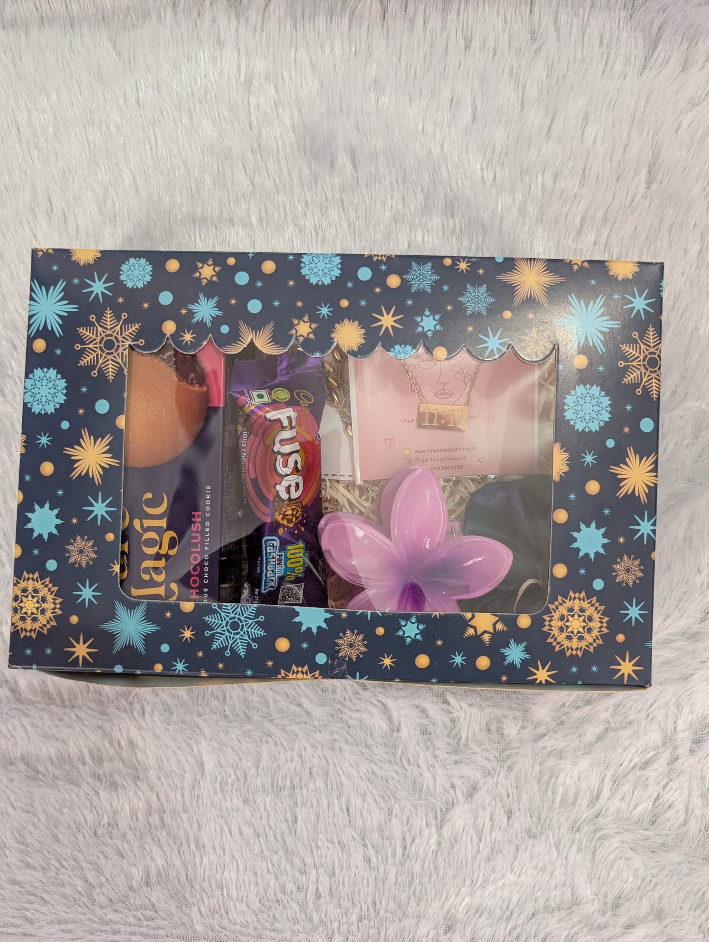 Pretty Gift Hamper for Her