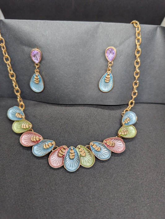 Vintage-Inspired Pastel Enamel Bee Necklace & Earring Set | Gold-Toned Teardrop Statement Jewelry for Women | Whimsical Nature-Themed Gift