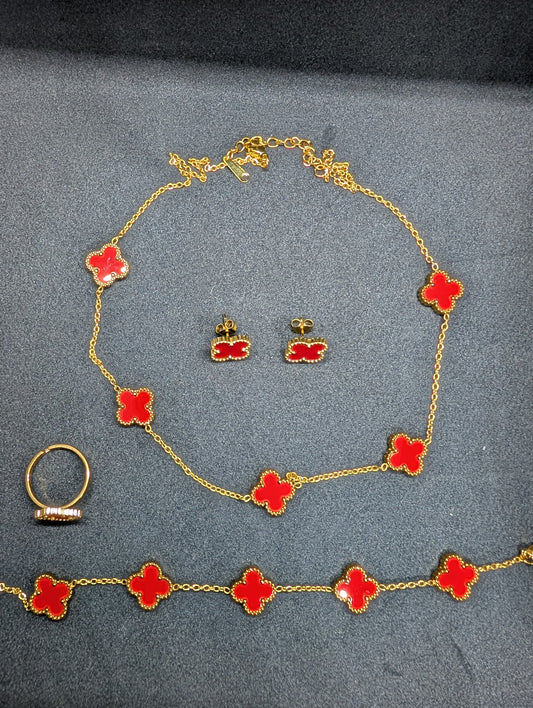 Luxury Red Clover Jewelry Set – 18K Gold Plated 4-Leaf Clover Necklace, Bracelet, Earrings & Adjustable Ring – Classic Alhambra Inspired Jewelry for Women