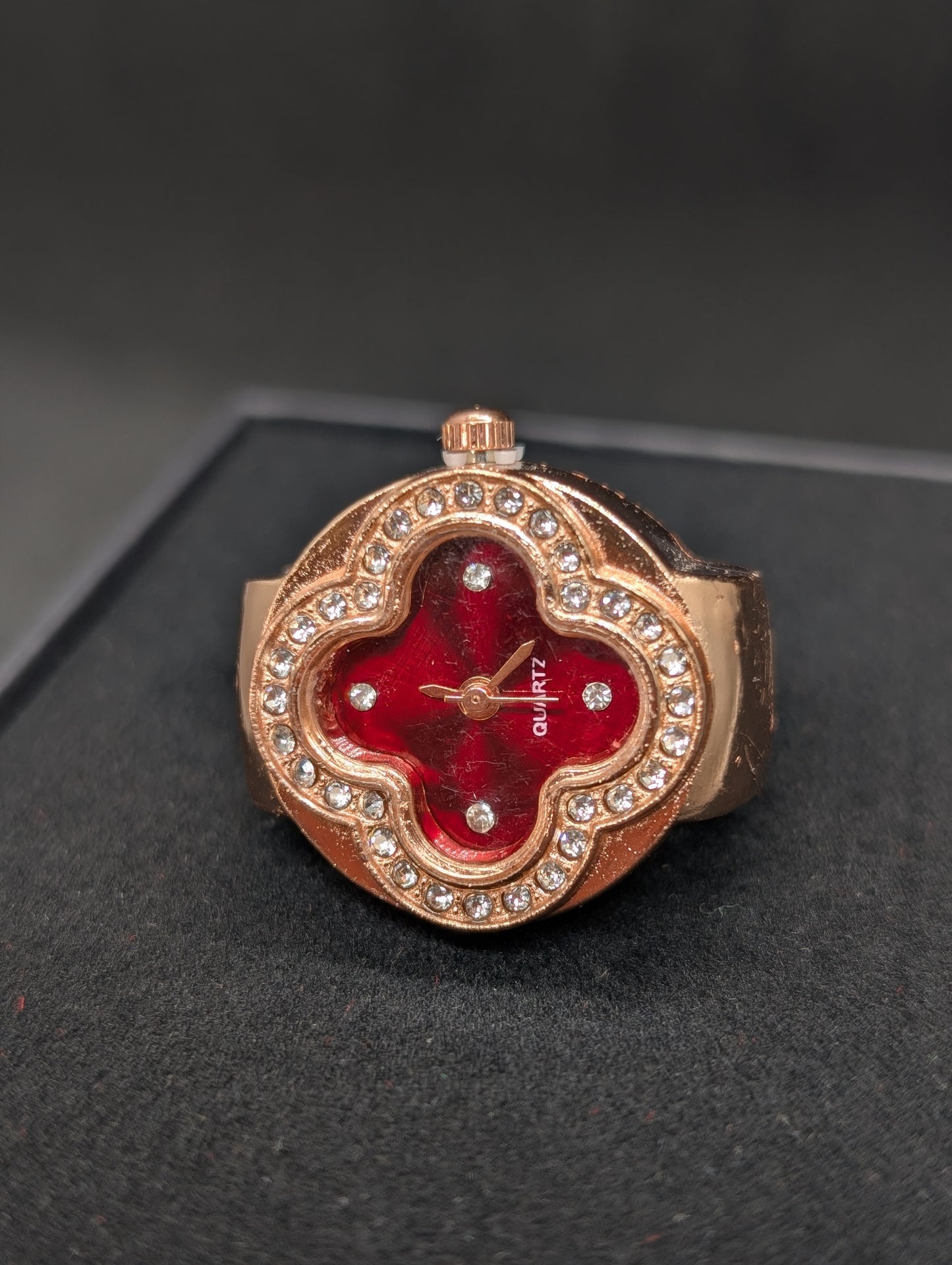 Elegant Red and Rose Gold Floral Ring Watch - Adjustable Quartz Finger Watch with Sparkling Rhinestones