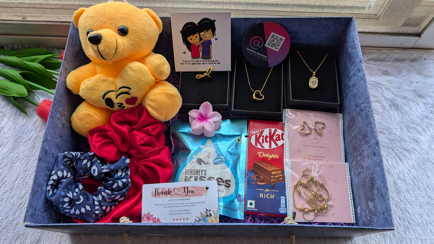 Valentines Luxe Gift Hamper for her✨