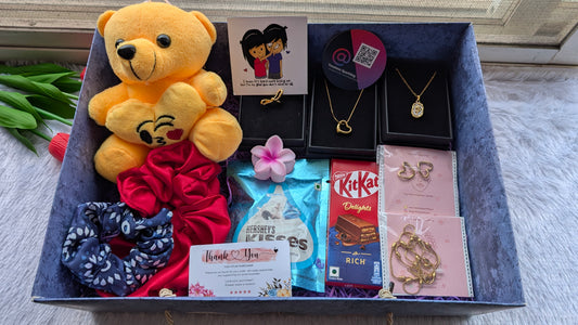 Valentines Luxe Gift Hamper for her✨