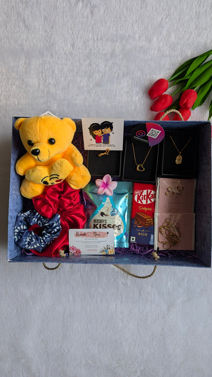 Valentines Luxe Gift Hamper for her✨