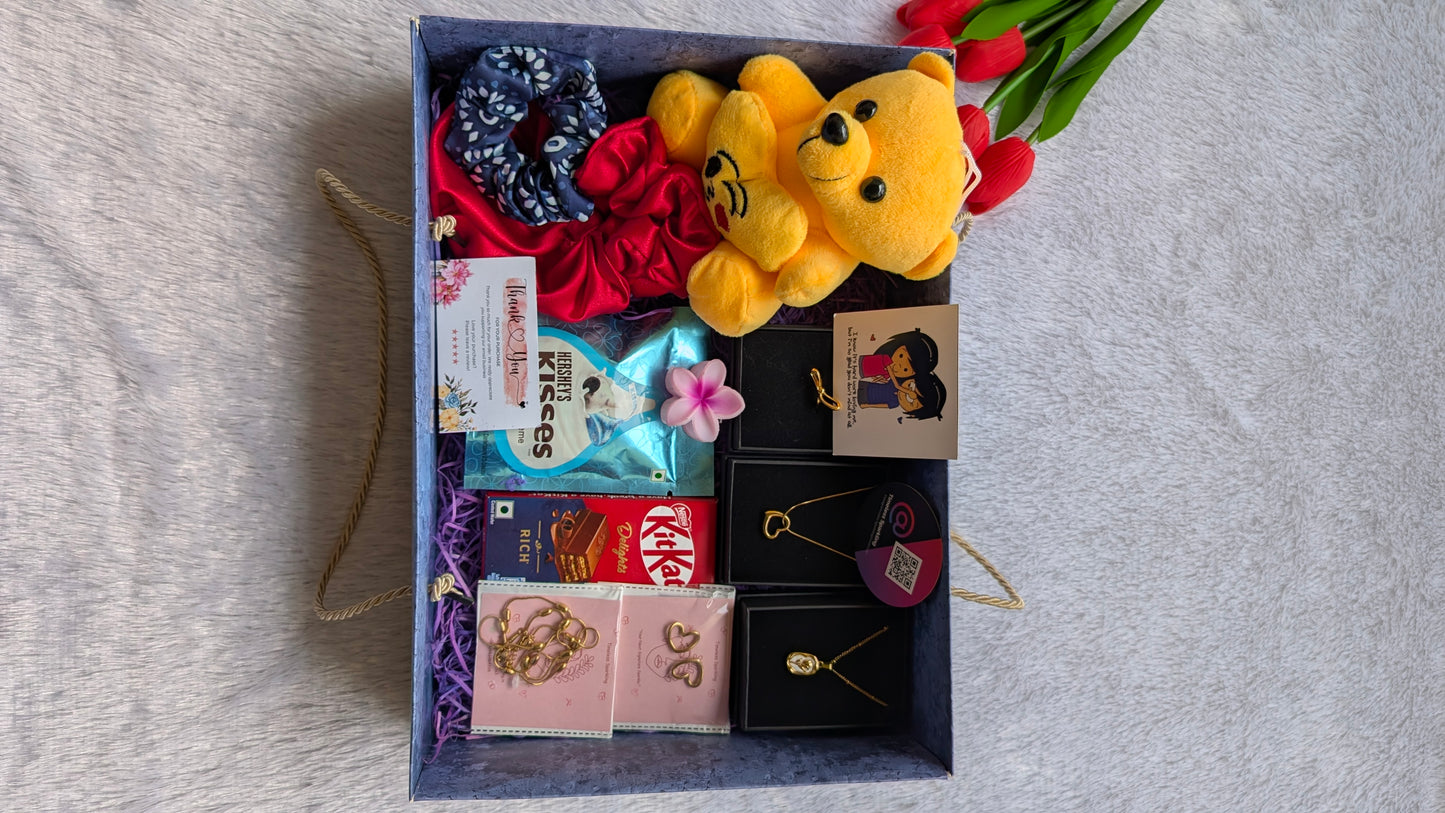 Valentines Luxe Gift Hamper for her✨