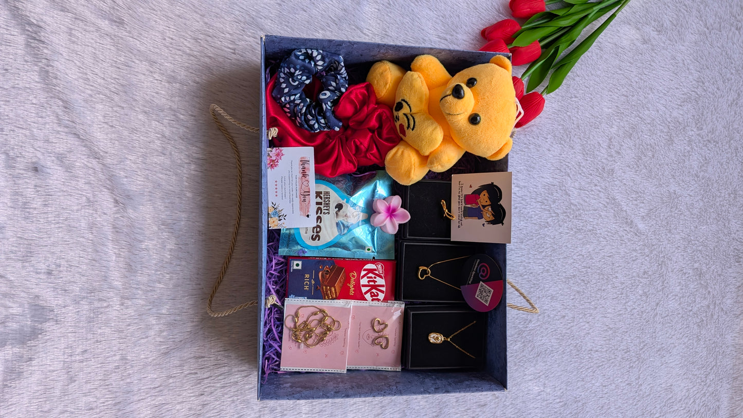 Valentines Luxe Gift Hamper for her✨