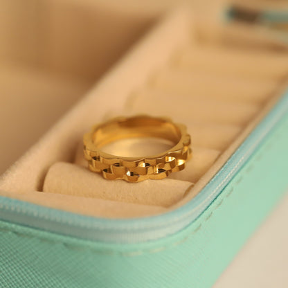Modern Gold Tone Solid Chain Ring | Waterproof Daily Wear Anti-Tarnish
