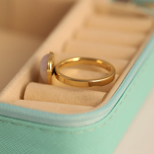 Chunky Gold & Mother-of-Pearl Heart Ring - Iridescent Statement Jewelry